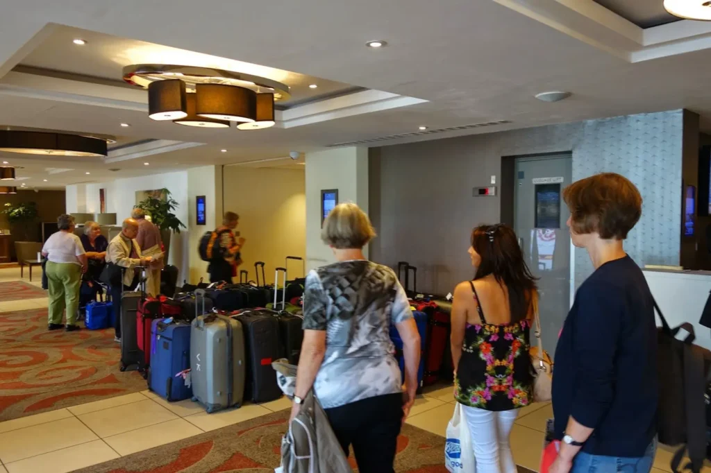 Por qué hacer overbooking hotel